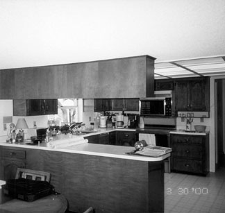 The kitchen before renovation.